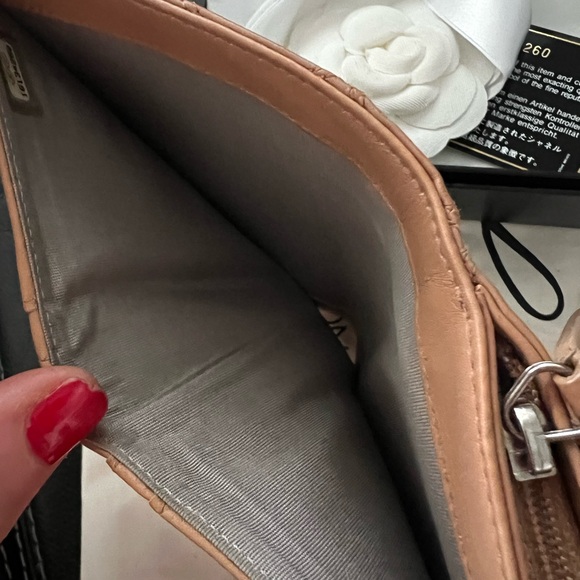Chanel bifold wallet beige authentic - Picture 4 of 8
